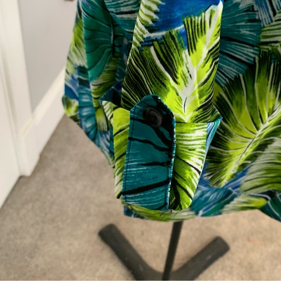 Plus tropical print button down blouse shirt by Catherines 22 / 24 petite - Picture 4 of 8